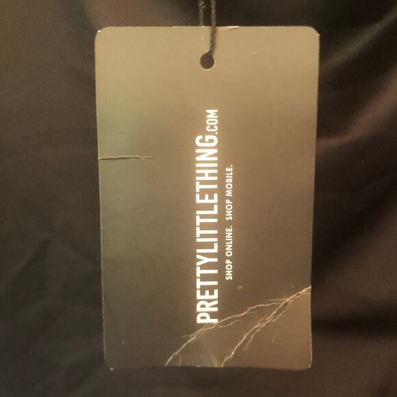 NWT Pretty LIttle Thing one shoulder ruched black dress sz 10 - Picture 4 of 9